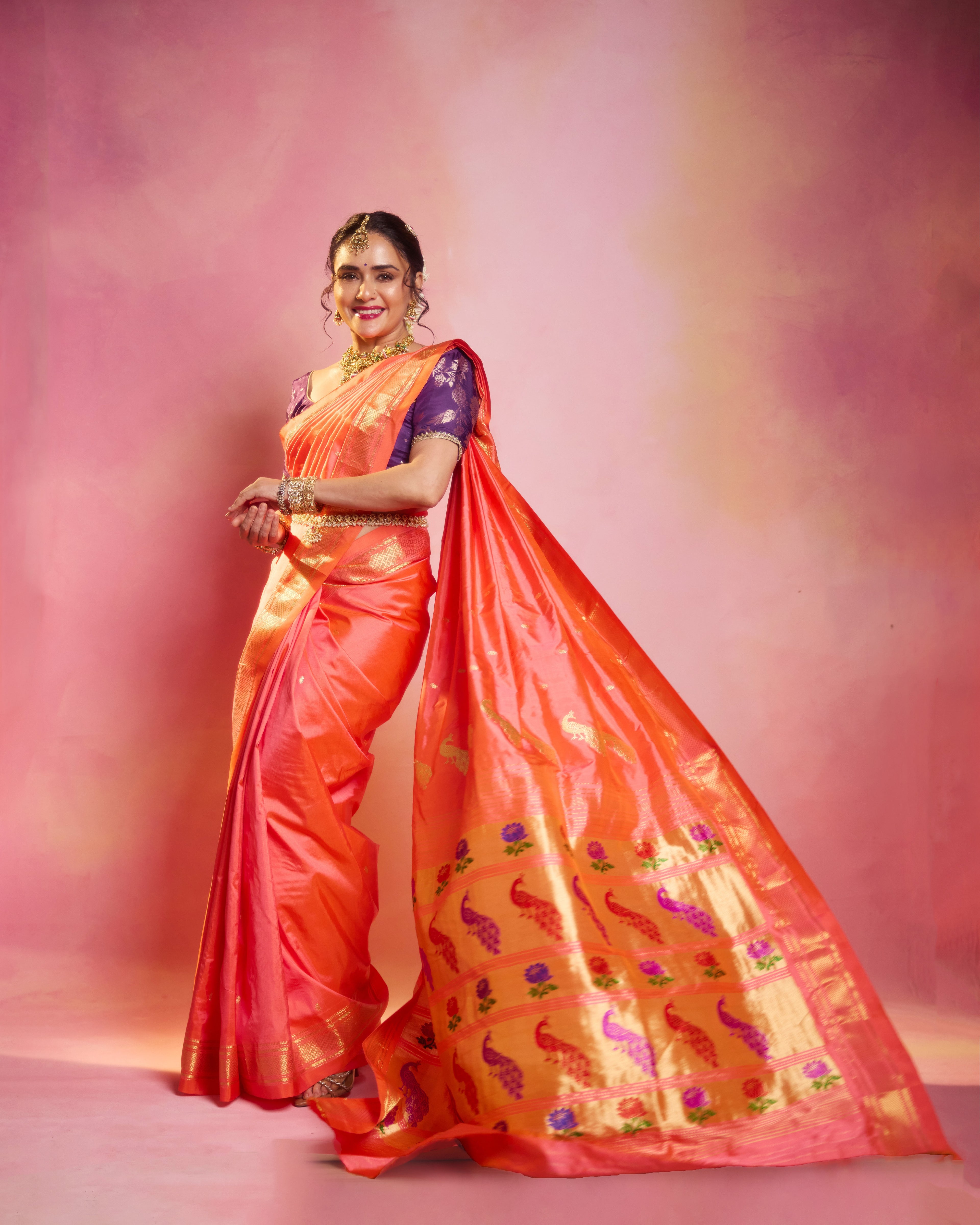 Raj Nandini Handloom Yeola Paithani