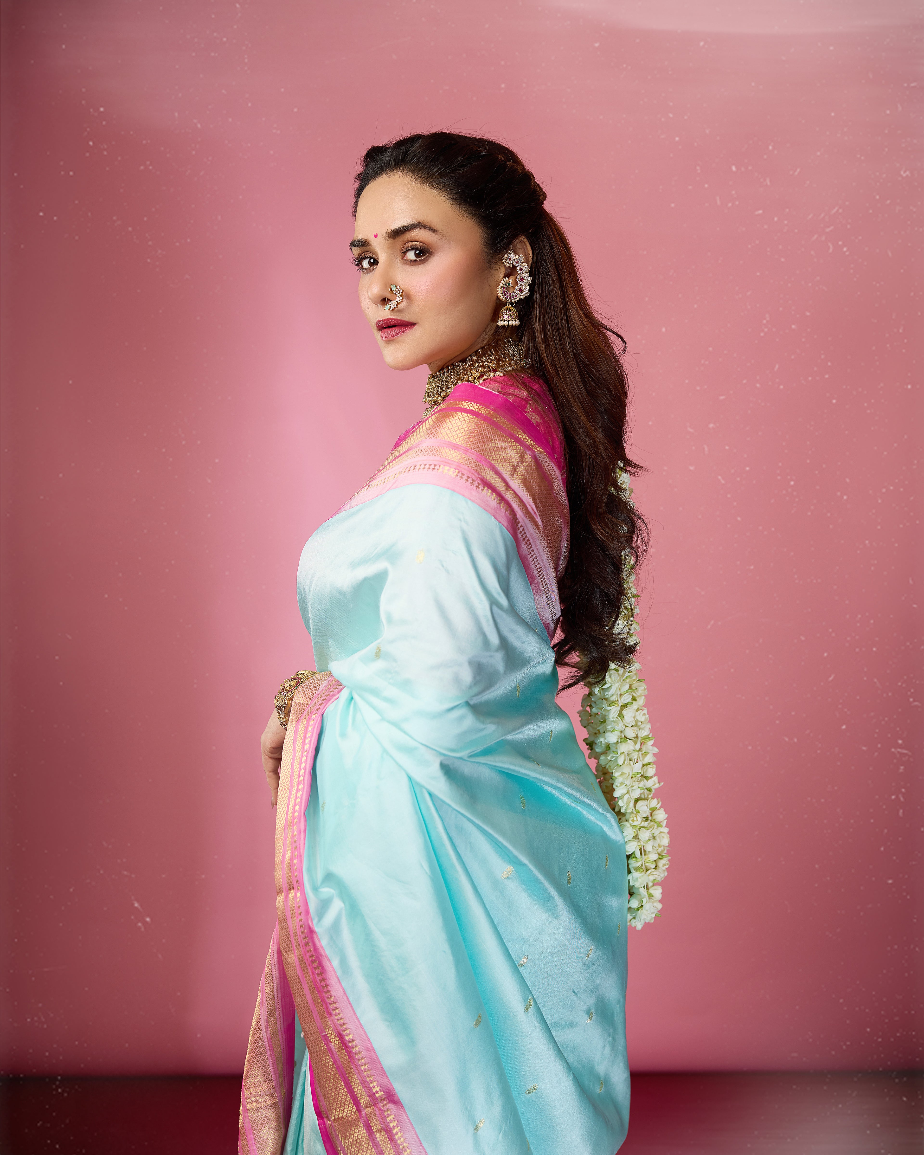 Akaashi - Baby Blue Handloom Yeola Paithani
