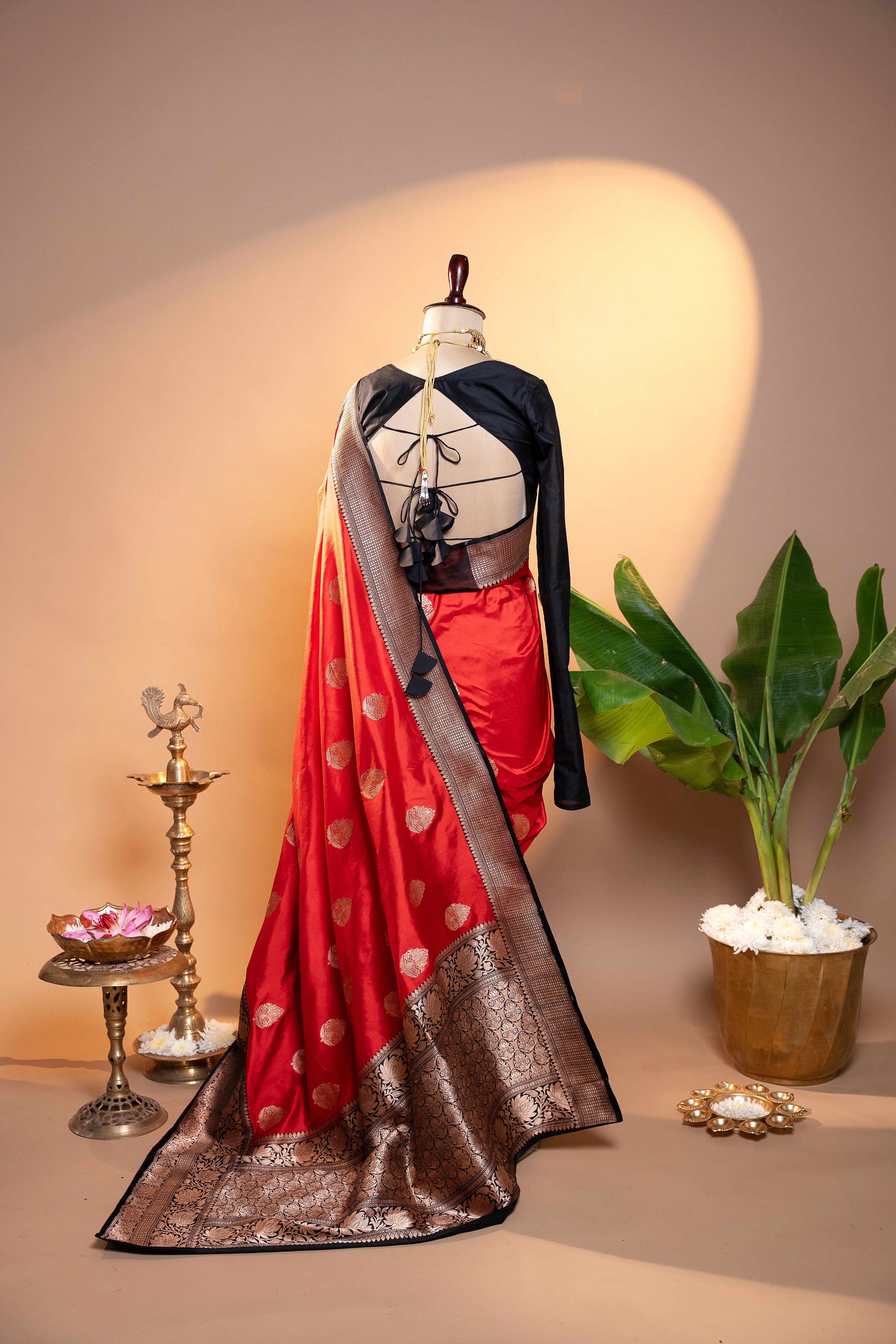Patralekha | Banarasi Handloom Silk