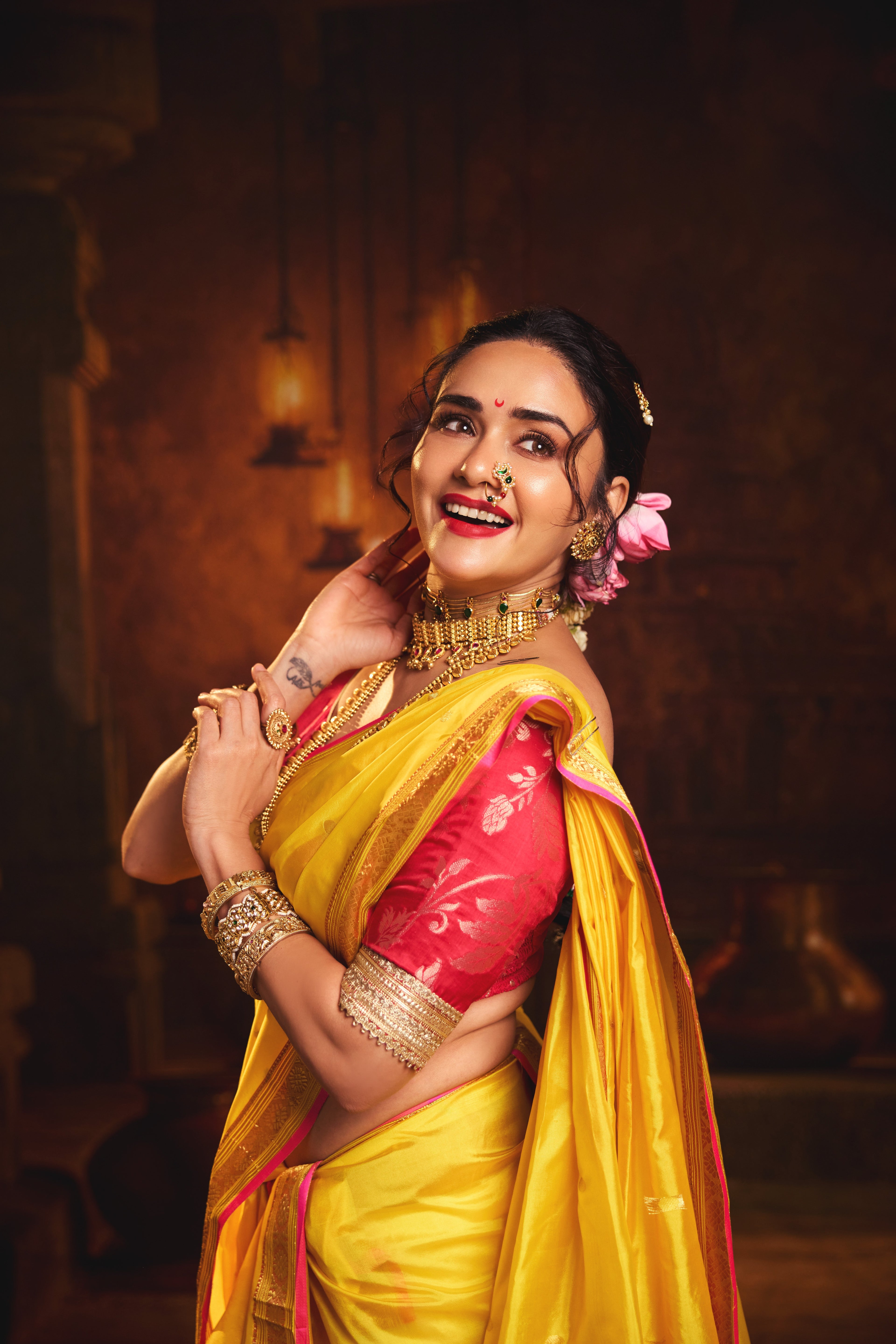 Surekha Nauvaar — Pure Silk Nauvari